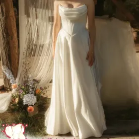 Sprzedam suknię ślubną Dominiss