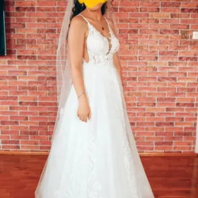 Sprzedam piękną suknię ślubną w rozmiarze 38 