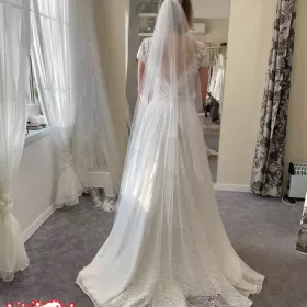 Sprzedam piękną suknię ślubną. Stan idealny.