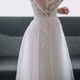 Śnieżnobiała suknia ślubna XS/S