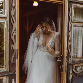 Suknia Ślubna Anna Kara rozmiar L model Tyra