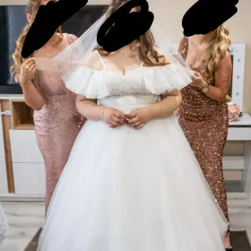 Suknia ślubna typu księżniczka 