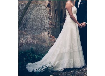 ponadczasowa elegancka hiszpańskiej marki white one jak nowa r. 38