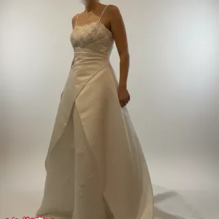 Suknia ślubna na wzrost 170-175 cm - możliwość dopasowania do sylwetki