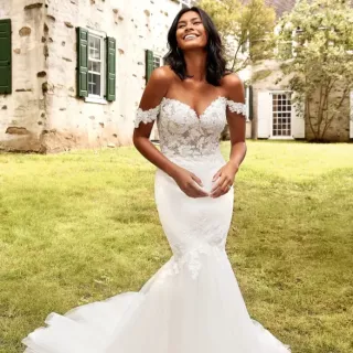 Suknia ślubna w kolorze ivory , kolekcja Justin Alexander 