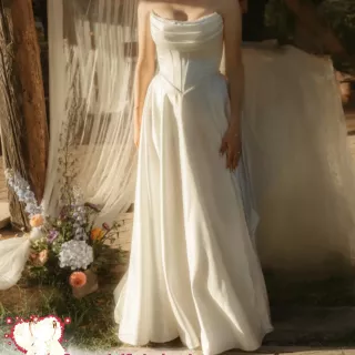 Sprzedam suknię ślubną Dominiss