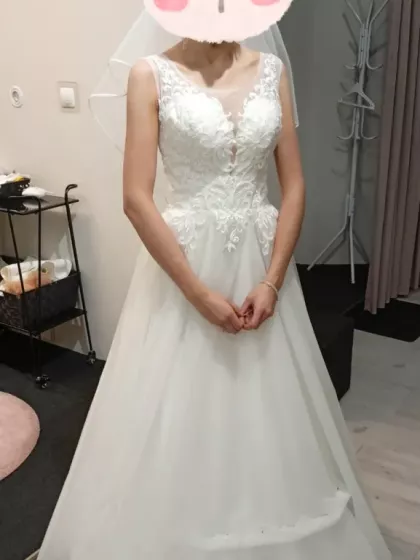 Suknia Ślubna, błyszcząca 