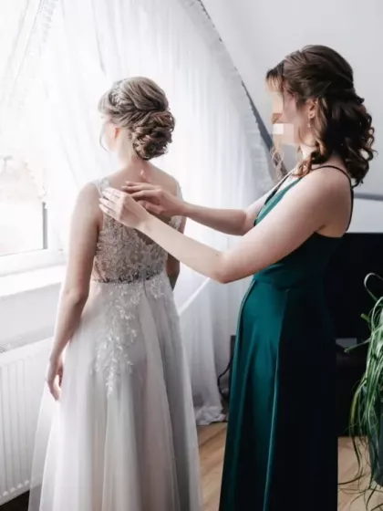 Suknia ślubna szyta na wzór Sisi 