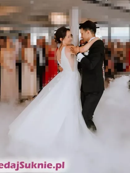 Suknia Ślubna, założona 2 razy